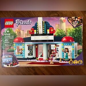NEW RETIRED Lego Friends 41448 Heartlake City Movie Theater (451pc)
